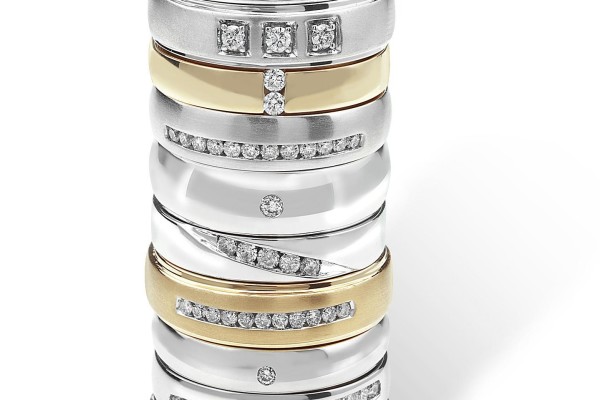 NEW-WEB-main-image-directory-listing-Wedding-rings-Stack-White-1